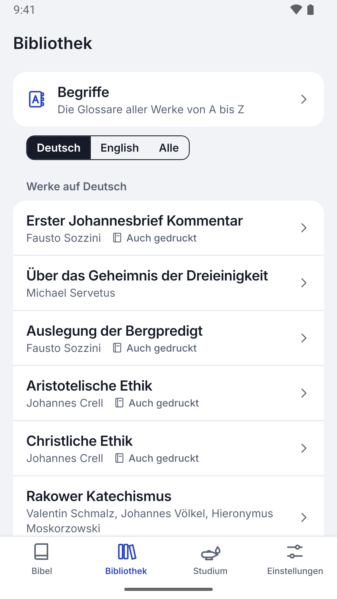 Bibliothek mit den Werken auf Deutsch